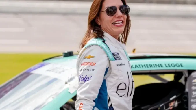 Should-Katherine-Legge-Be-in-a-NASCAR-Cup-Car-768x512